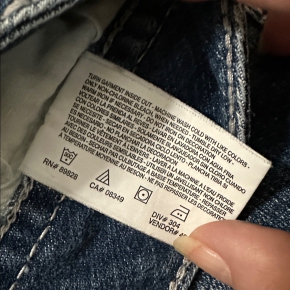 EUC Code Bleu Dark Wash Denim Capris - Picture 7 of 8